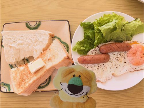 休みの日のあさごはんだよ
🍞