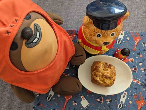 やっぱりスコーンは全部うちゃが食べるうちゃ