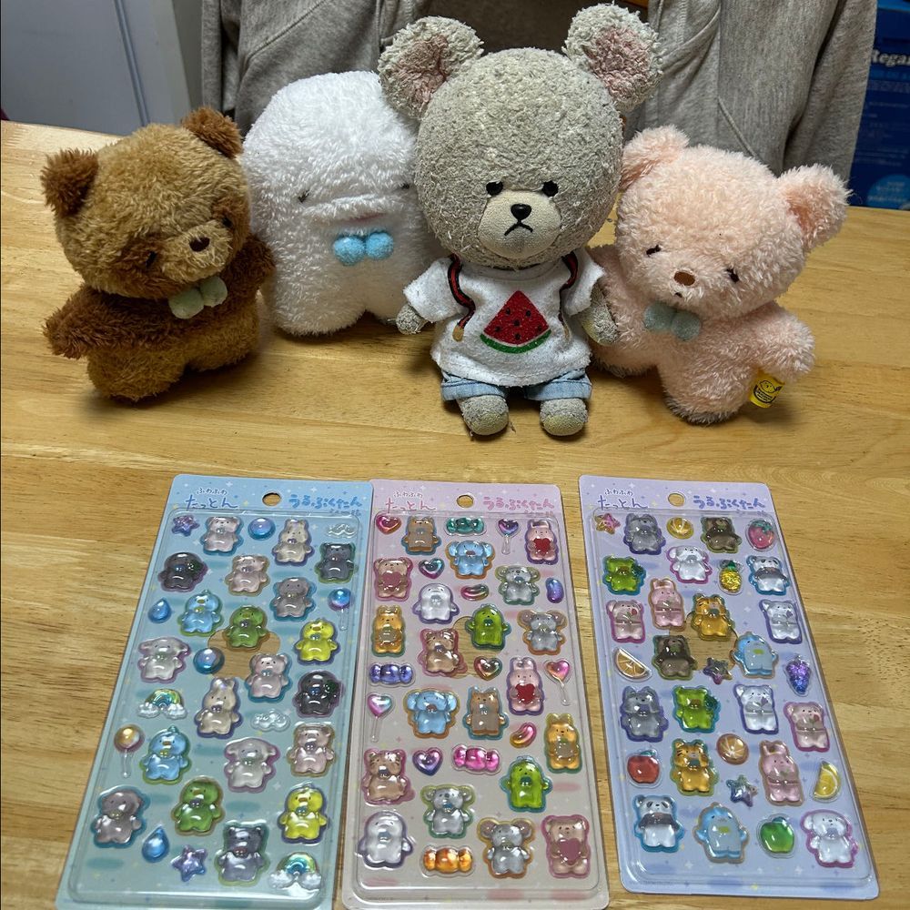 たっとんシールなの❣️
うちの子全員いる👀✨
ぽんたん、るかたん、くぅたんと鑑賞中…
これはお宝で保存だ💕
災害時のお菓子の保存缶🥔
ポテチあるとか🤭こんなガイドもついてきた👀📝
好烏龍に2パターンあるんだね❣️
冷やして飲もう✨
夏珈琲☕️
朝顔デザインに一目惚れして眺めたいがために買ってしまった👛
涼しげ〜👀