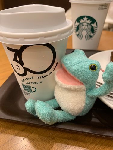 アイスコーヒーとカエル