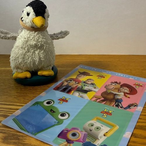 ちょっと前に、トイストーリー5を観てきたペン！特典ももらっちゃったペン🥰🥰