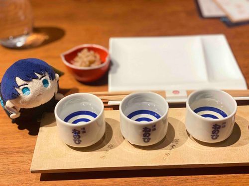 ききざけ、あるじはじゅんまいぎんじょうがいちばんこのみだったんだって。