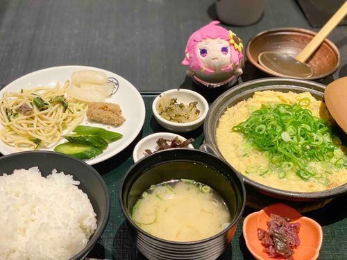 漬物、好きなだけ食べていいのはいいなぁ。何より、釜で炊いたご飯はそれだけでごちそうだねー