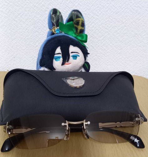 おおきいｵﾚのｻﾝｸﾞﾗｽ