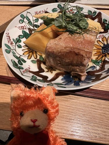 にくー