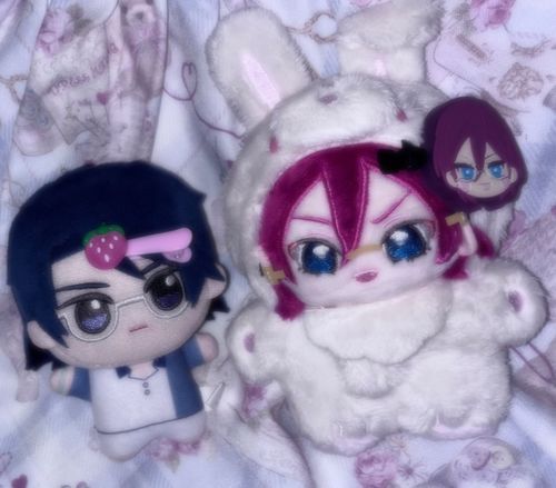 めがね૮ `⎚⩊⎚´ ა