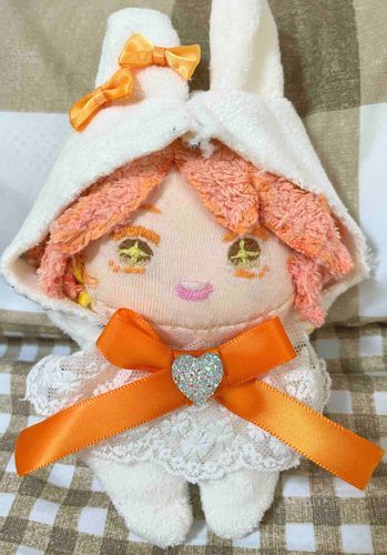 えんぎがいいうさぎ、になりきり！
こんどのかけっこたいかいにむけてうんをためこみますよ！！