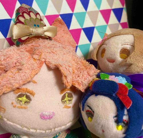 みみかざりを つくりたして もらいました！
こうはいも いっしょです！