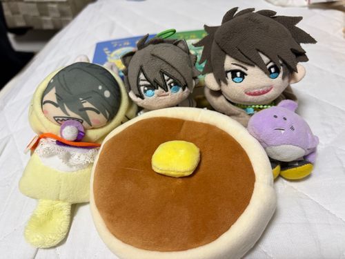 かわいいなポーチ買った🥞