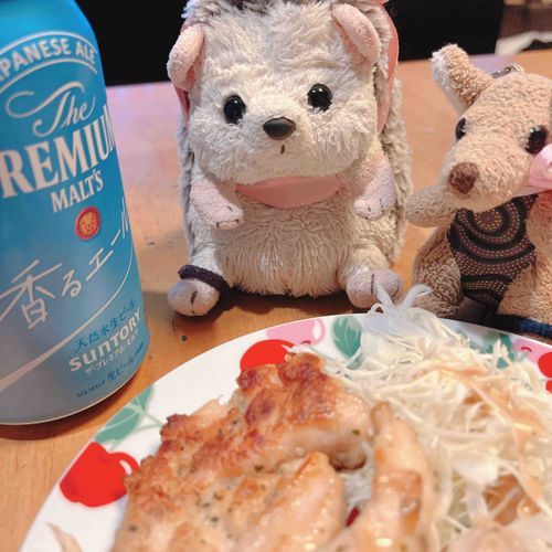 🦔ごーゆでんなの？ごーゆでんういーくなのかなあ？
🦘はぁ～じょんさん、私たちはおうち時間を楽しみましょうね～