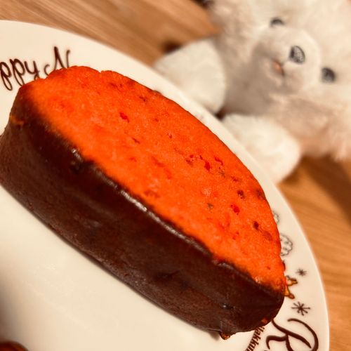 いちごパウンドケーキ!
いちごの味がしてずっしりしてて
美味しかった!!!
