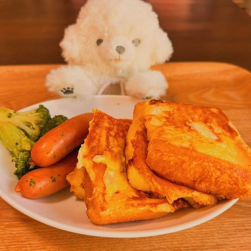 おはよー
朝ごはん食べるぞー
今日はよく寝れて嬉しー