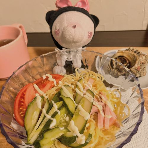 冷やし中華とサザエのつぼ焼き!
いただきます!!