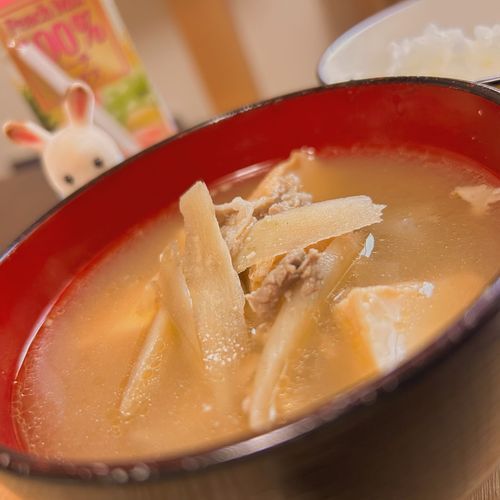 豚汁いただきます
