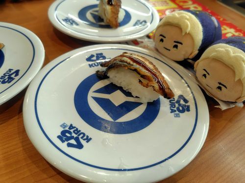 お寿司♪お寿司♪
今日こそ魚を食うぜ〜？