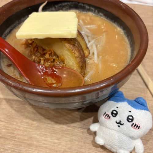 ラーメンにしたのッ？！ココイチ混んでたからッ！？
