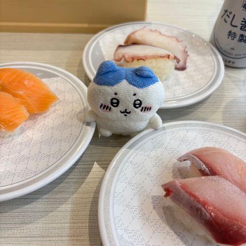 エ〜ッ？
くら寿司じゃない、、、ってコト！？