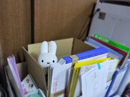 シッ　助けに来たぜ、人間