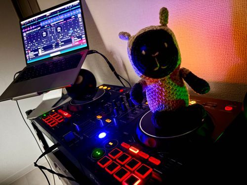 DJ PUKUインザハウスだよぉ〜〜！！🎵Yeah〜〜エビバディハンズアップしてぇねぇ〜〜！！🎵