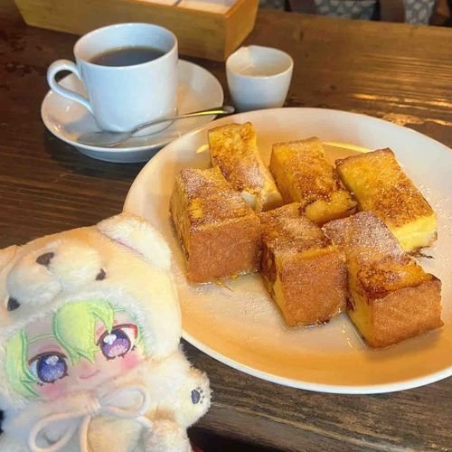 お気に入りの喫茶店でフレンチトーストを食べたね☕*°