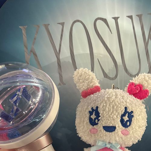 きよっち！！とってもかっこよかったんだ〜♡☆！！

ラブリンもいつかいっしょにうたっておどりたいの♪

