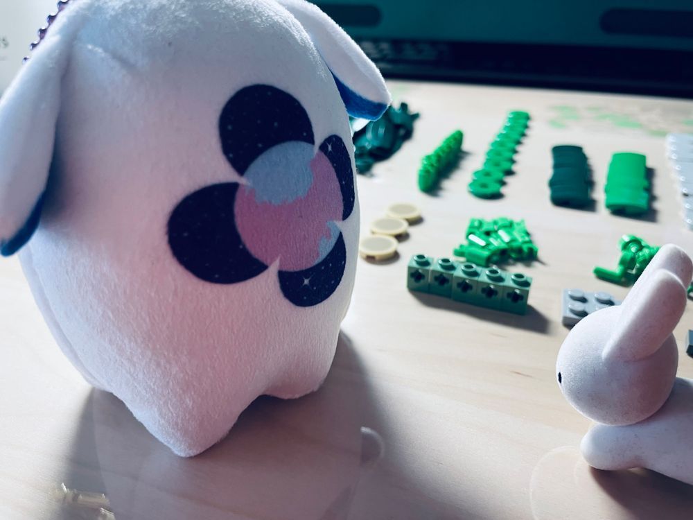 手順に袋を開けることが書いてあってていねいですね。
お友達に似たブロックもあります。