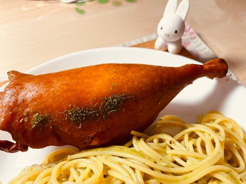 5日間のお休みも終わりです。最後に明日からがんばるために立派なお肉を食べますよ。がんばりましょうね。