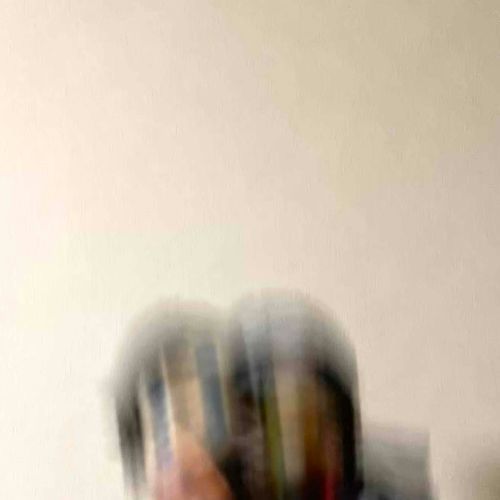 ぬしがいそがしそうなので、水柱さんとあそんでいたのだが
なにやら、へんなボタンをおしてしまったようだ