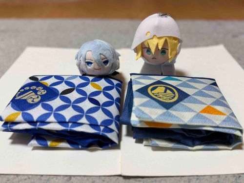 おれとくにひろのえこばっぐかな。
1がつすえにたのんだものがやっとみせにとどいたのでひきとりにいってきたよ。
あるじはえこばっぐをあつめるのがしゅみなんだそうだ。