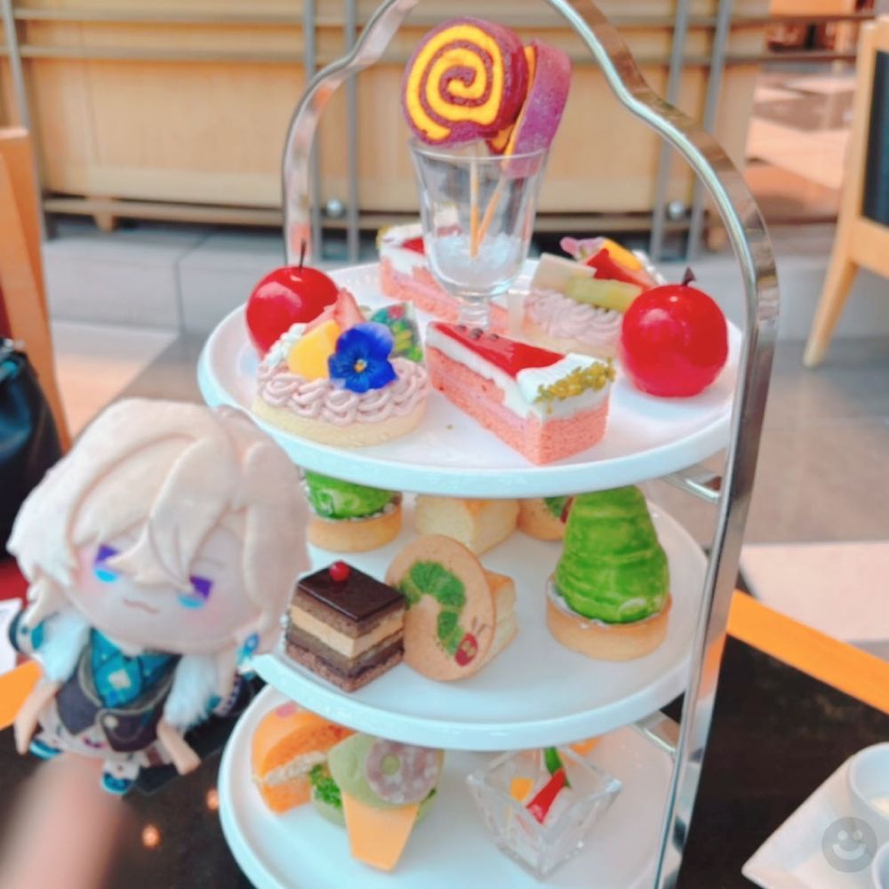 今日ははらぺこあおむしモチーフのアフタヌーンティーに行ったよ☕️
どれもかわいくて美味しいんだ🍰