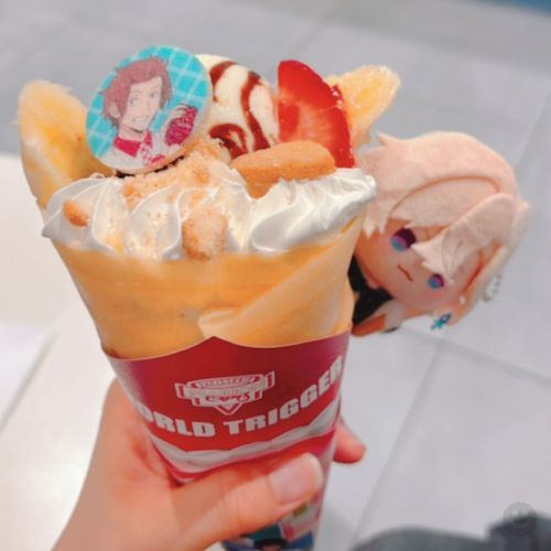 実はクレープも食べたんだ。
君、ちょっと食べ過ぎじゃないのかい……？