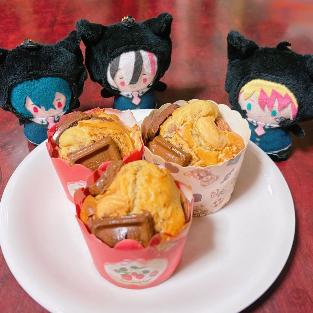 今日はマフィンを作りましたよ🧁
へへっ、なかなかうまくできましたね！