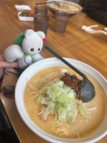 にらキムチラーメン♪
独特なにおいがするや