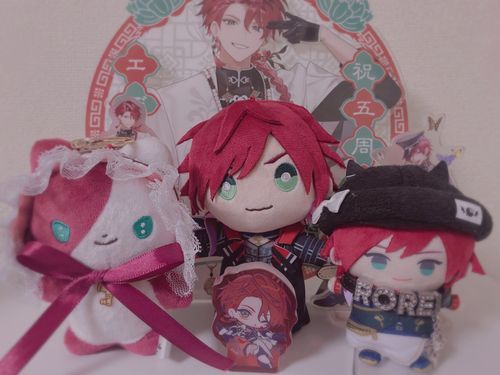 ぬい以外もあるけど！お誕生日おめでとうございました〜！🎉🗝💸🎉