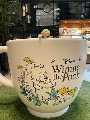 大きなコーヒーカップだな！