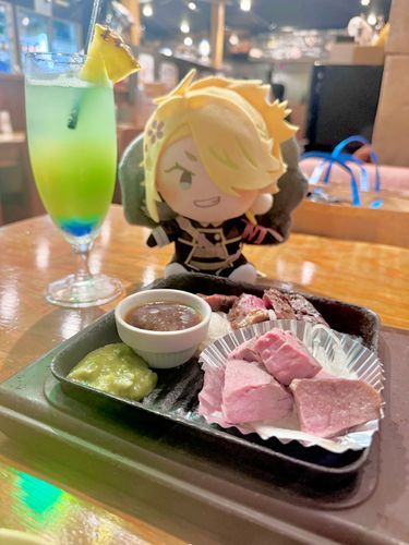 2杯目と肉！