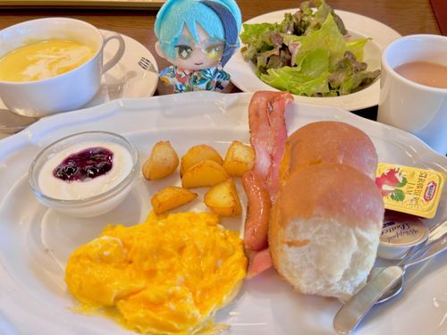 もーにんぐです！