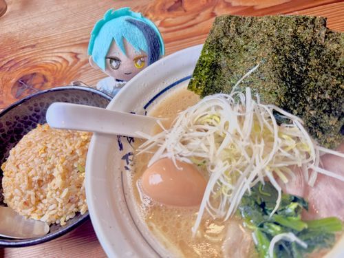 ぼくのラーメン半チャーハンセットですよ！