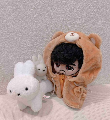 ぬいじゅんのおうちにも　うさぎさんがきたよー