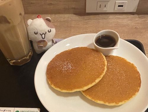 パンケーキ美味しいな〜🥞❣️