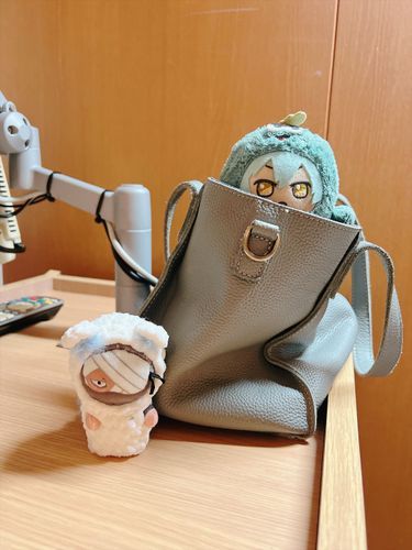 かいぬし にゅういん
いいこに してて ね


？？？ (SCAJもハロモフも今週だったのにー！)