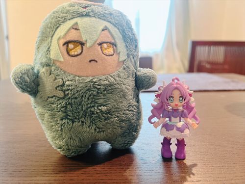 このひと じぶんで たてる
えらい



？？？ (わるはるさんは後ろに何か置いて三点支持の理屈で立っています)