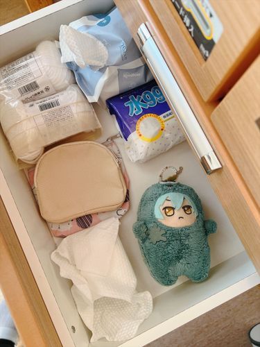 しまわれました


？？？ (不審な動きをする清掃業者さんがいたので、誘拐を警戒して念の為…)