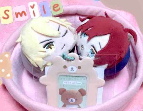 こぐまちゃんの、おしゃしんきーほるだぁもち❣️(どぽぽ)
写真入れるなら証明写真サイズで探さなきゃね✨(ぴぷ)
しょーめしゃしん？？(どぽぽ)