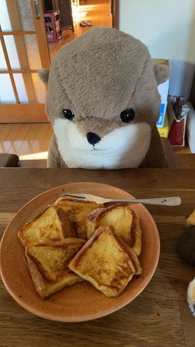 「コマッタなぁ…こんなにいっぱい食べれるかなぁ…」