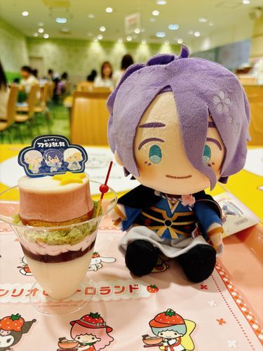 ぱふぇもたべたよ