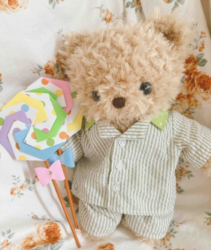 あさ起きたら、折り紙でできたペロペロキャンディーをもらったんだ🍭
いつかほんものを見てみたいな