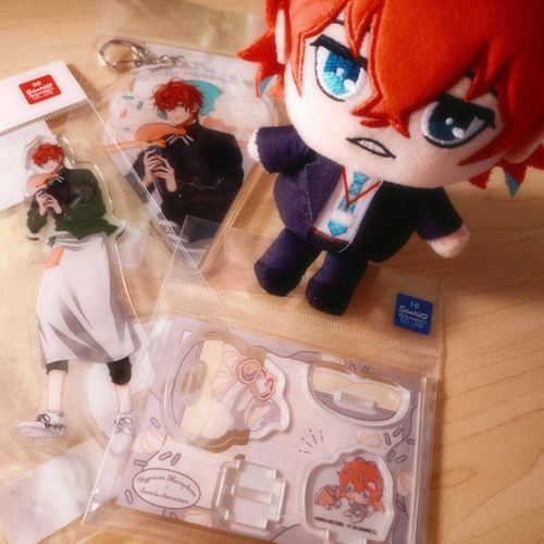 ディッパーダンとサンリオのコラボグッズ届いた！
どぽとキリミちゃんいいよね。
これでぬしは安心して午後出勤できます。
