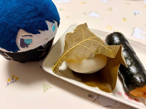 かしわもちも たべたぞ！
こしあん つぶあん みそあん・・・どれもおいしくて なやむ・・・！