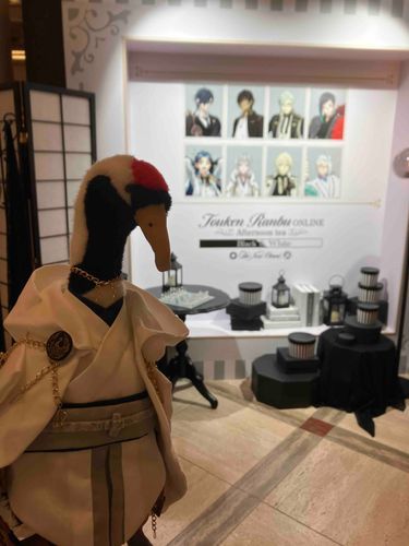 これはつる🐦がオタ活に行った時の写真！コスプレ似合ってるね🐤✨